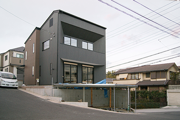 横浜青葉 M様邸 鉄骨バルコニー工事