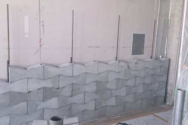 某百貨店　耐震ブロック積石工事