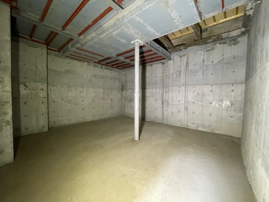 都内　某施主様邸の後地下工事が完了致しました！のサムネイル