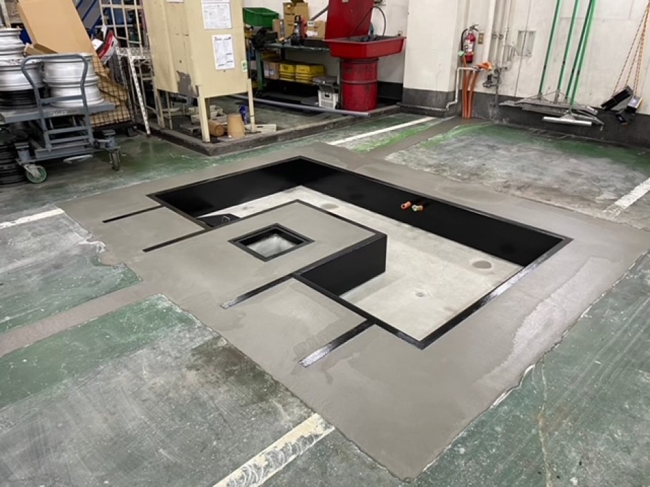 横浜市　某整備工場にて【ピットPC工法】のサムネイル