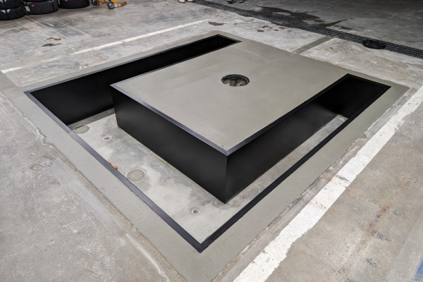 横浜市　某自動車工場　【ピットPC工法】