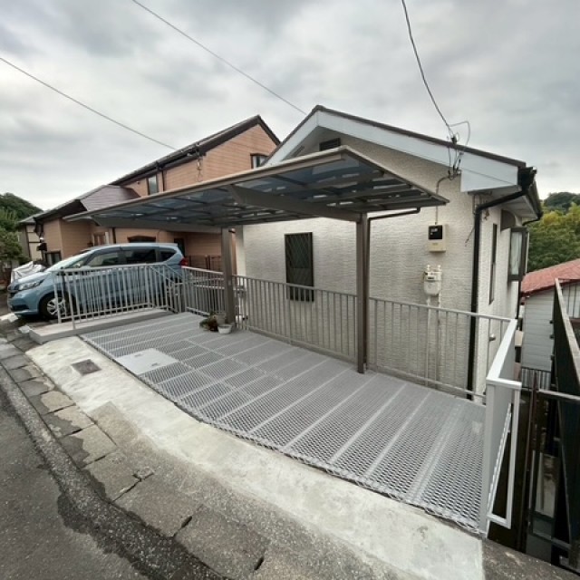 横浜市　鉄骨駐車場改修工事　カーポート新設工事