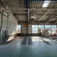 平塚市　某自動車工場　内装増築工事のサムネイル